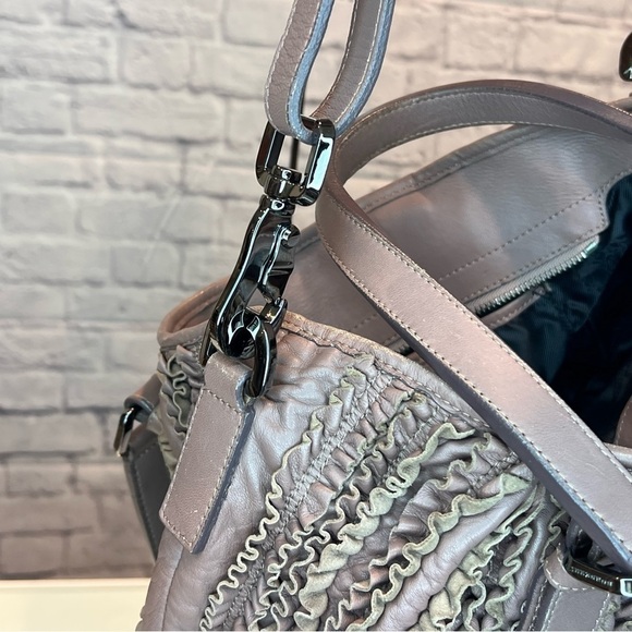 BURBERRY Old Rose Ruffled Leather Lowry Two Way Bag *EUC* - Picture 6 of 15